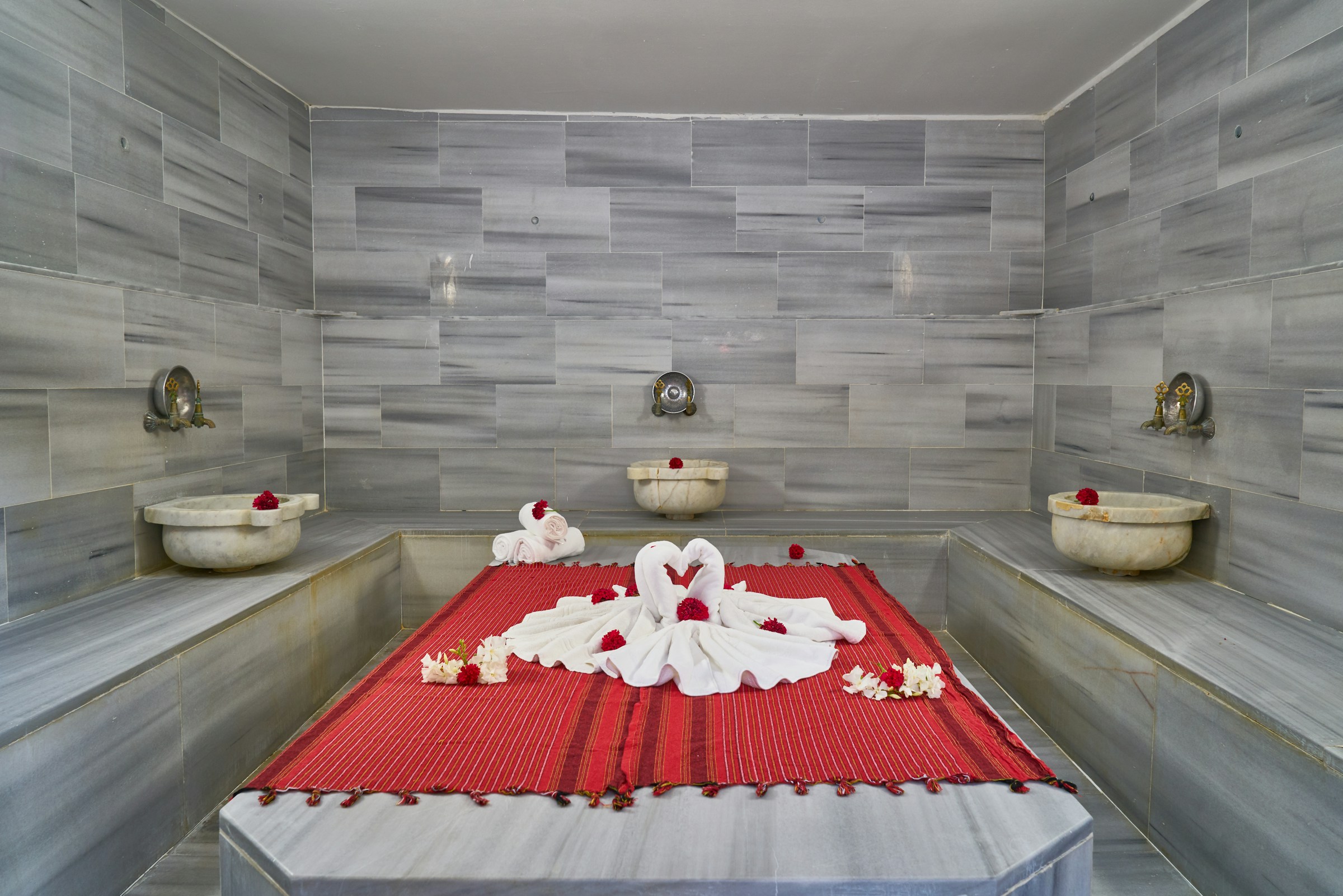 Marble slab classic hammam